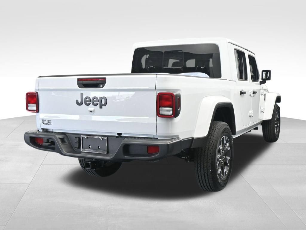Used 2024 Jeep Gladiator Sport w/ Premium Package image 5