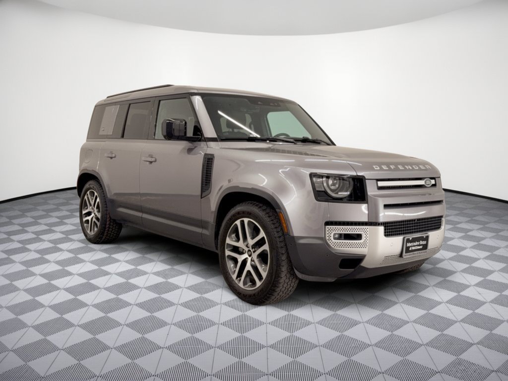 Used 2024 Land Rover Defender 110 S AWD/4WD image 7