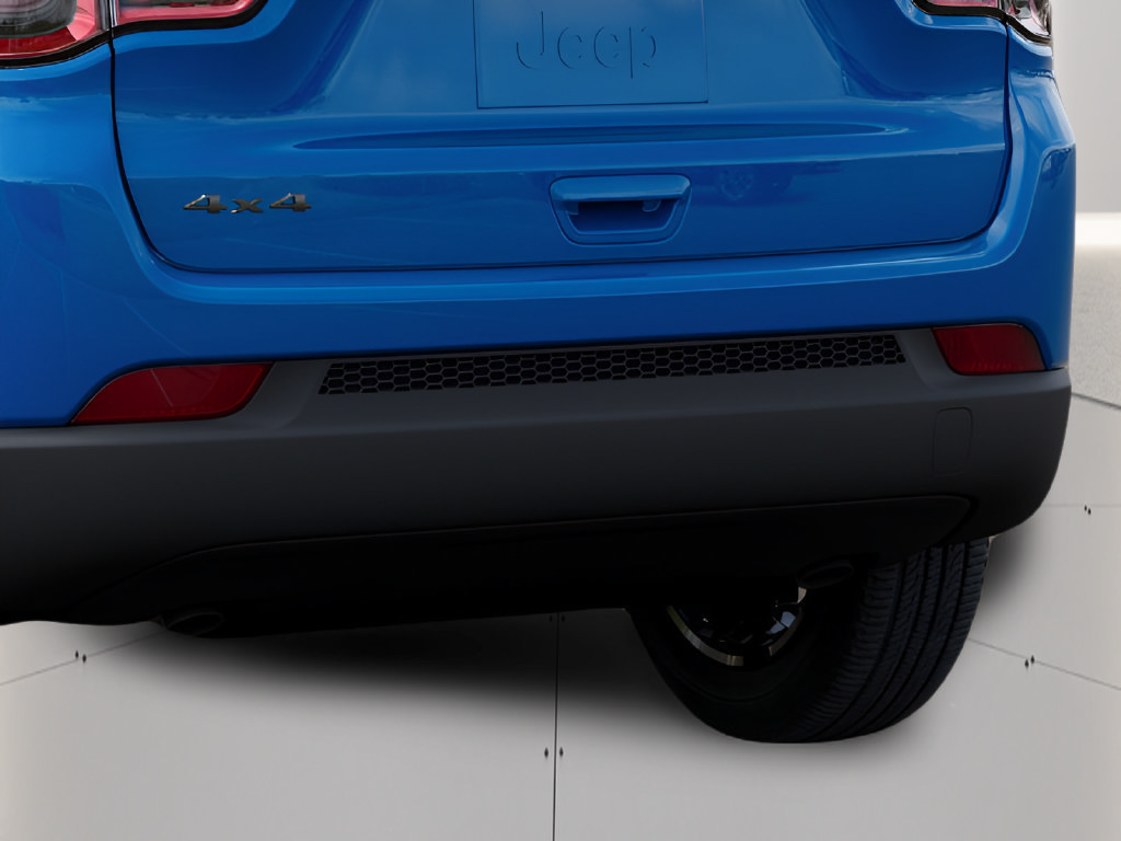 New 2026 Jeep Compass Latitude AWD/4WD image 14