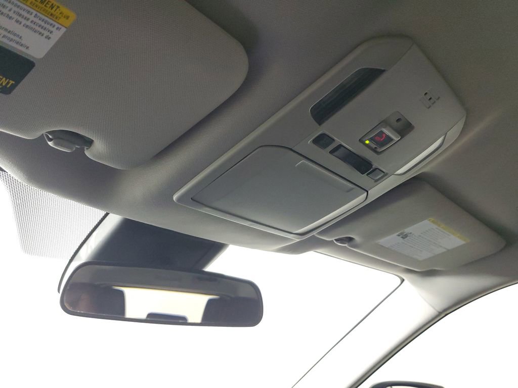 Used 2023 Toyota Highlander LE image 26