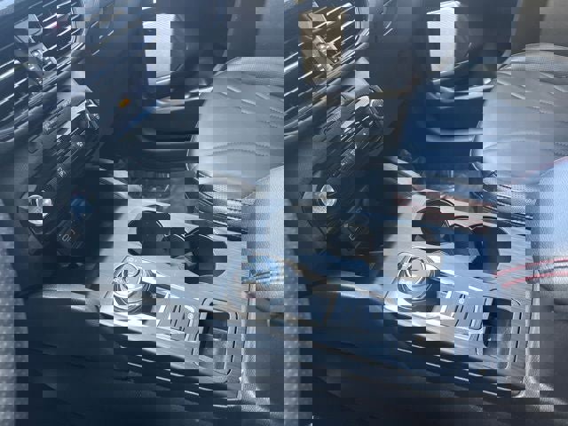 Certified 2025 Ford Escape ST-Line Elite w/ Premium Technology Package image 37