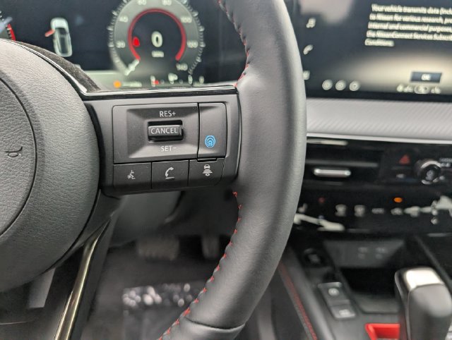 New 2026 Nissan Kicks SR w/ SR Premium Package AWD/4WD image 19