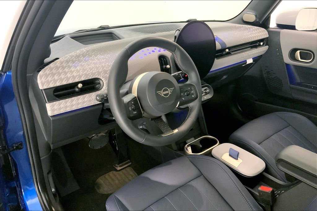 Certified 2025 MINI Cooper S image 21