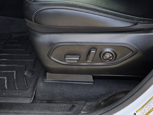 Used 2026 Jeep Grand Cherokee L Limited AWD/4WD image 26