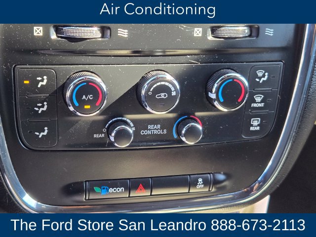Used 2020 Dodge Grand Caravan SXT FWD image 20