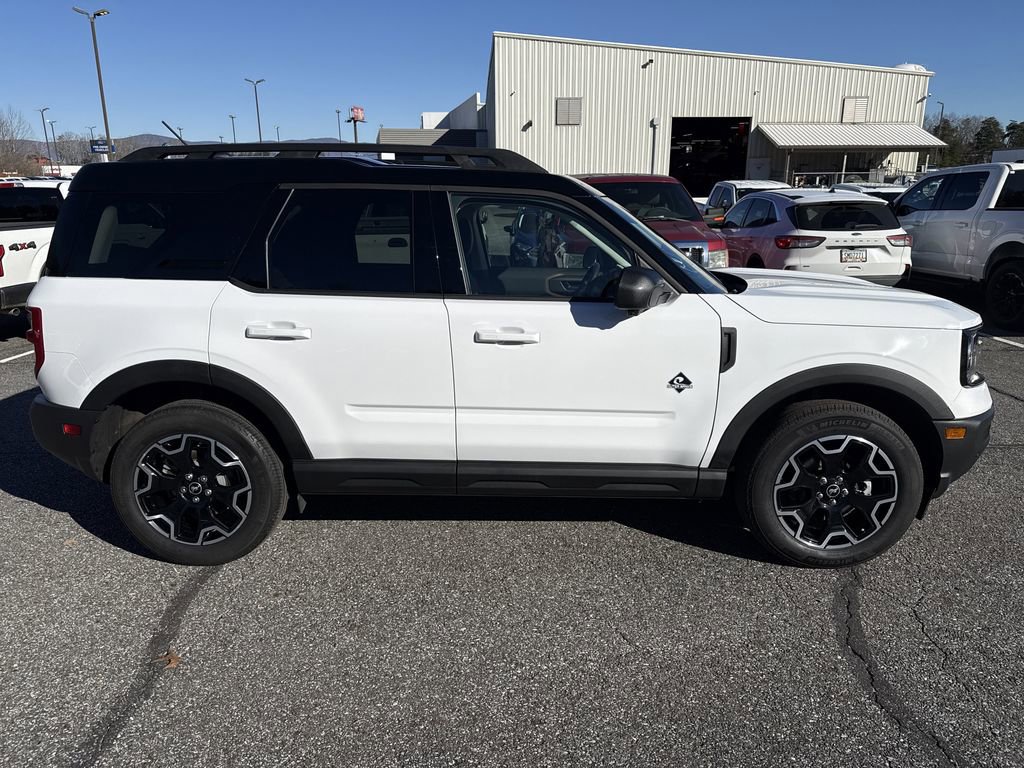 Used 2025 Ford Bronco Sport Outer Banks w/ Outer Banks Tech Package+ image 8
