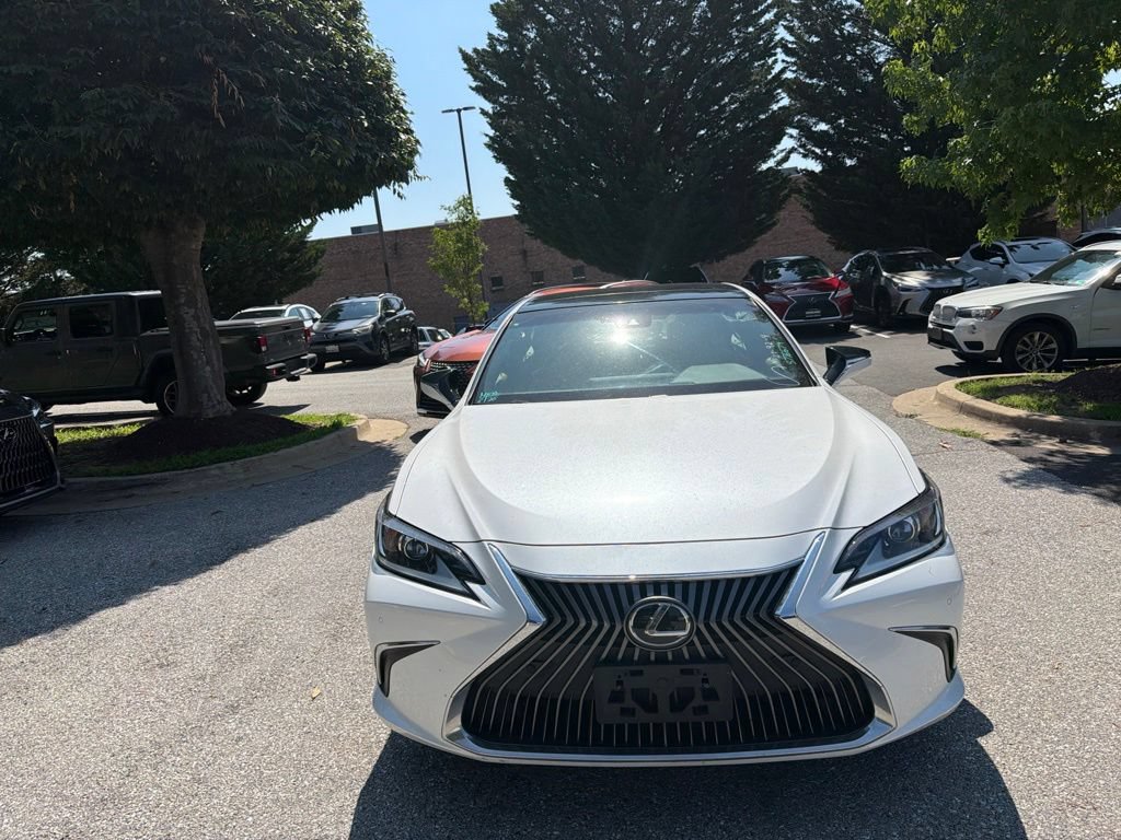 Used 2021 Lexus ES 350 w/ Premium Package FWD image 6
