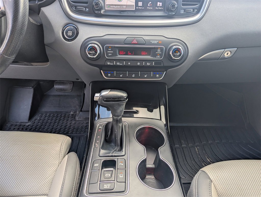 Used 2019 Kia Sorento SX w/ SX Touring Package image 27