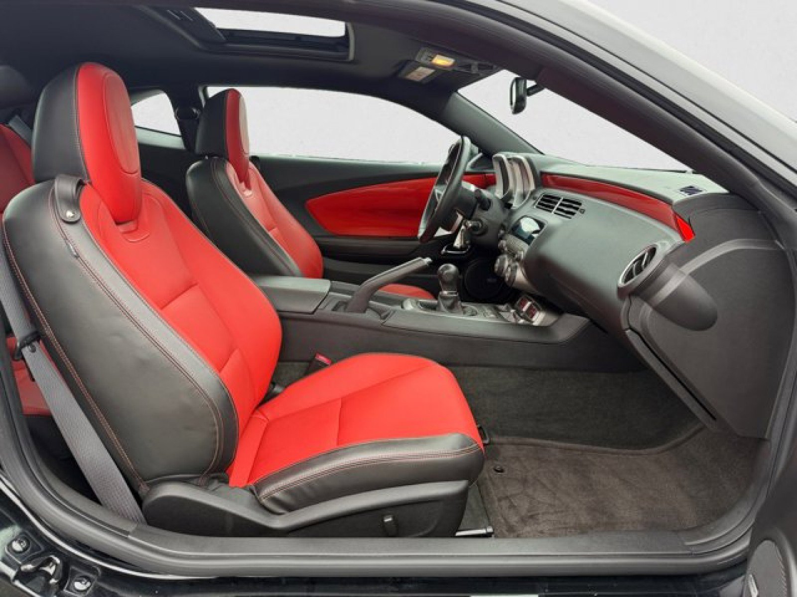 Used 2011 Chevrolet Camaro LT w/ RS Package image 17