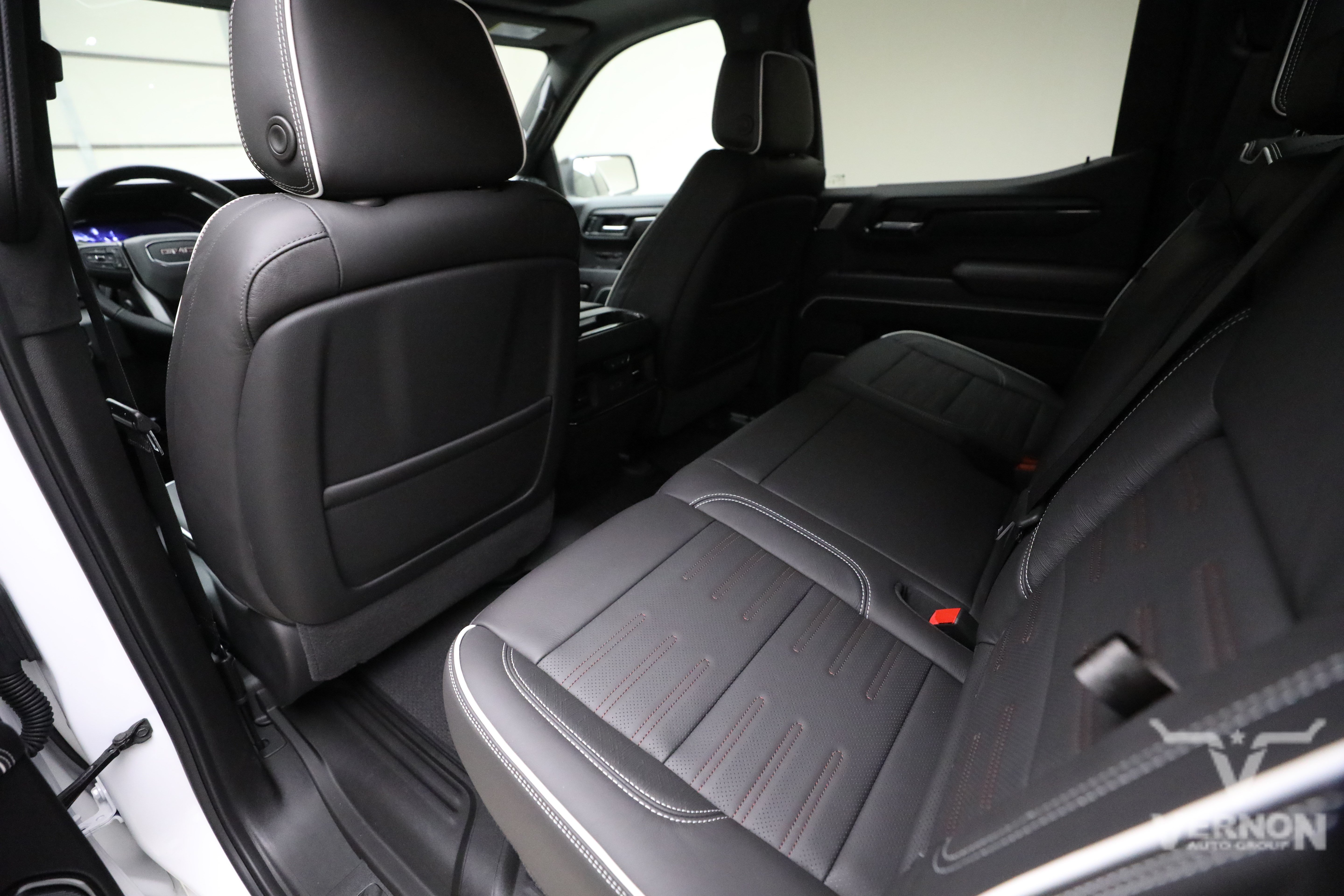 New 2026 GMC Sierra 1500 AT4X AWD/4WD image 9