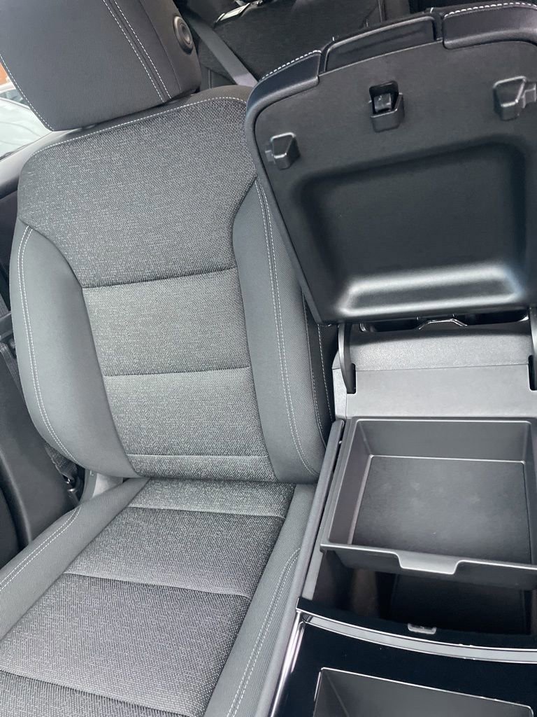 New 2026 Chevrolet Traverse LT image 21