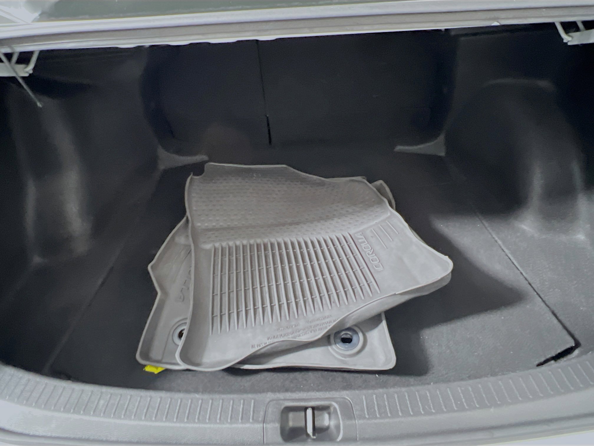 Used 2023 Toyota Corolla SE image 34