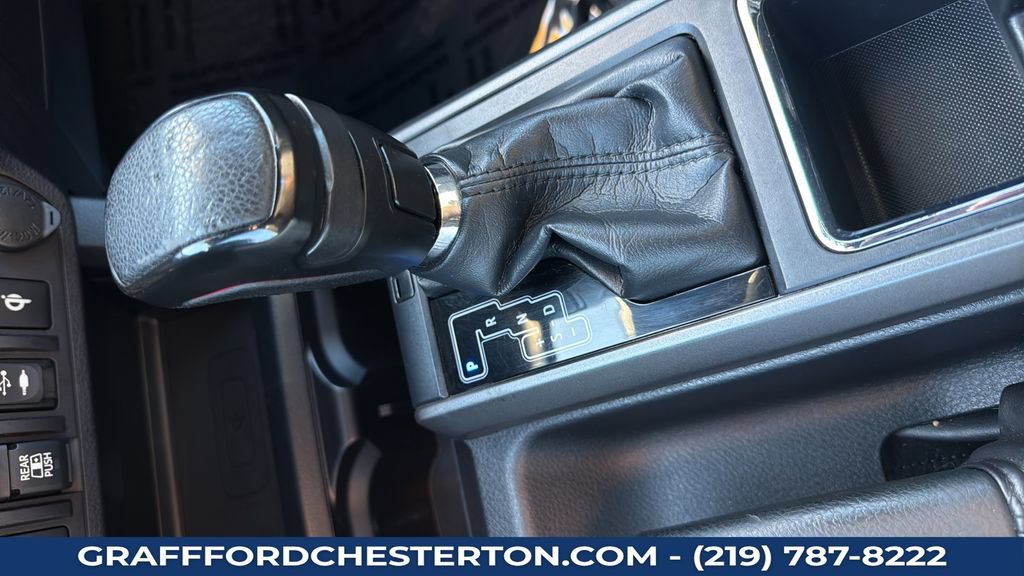Used 2019 Toyota Tacoma TRD Sport AWD/4WD image 17