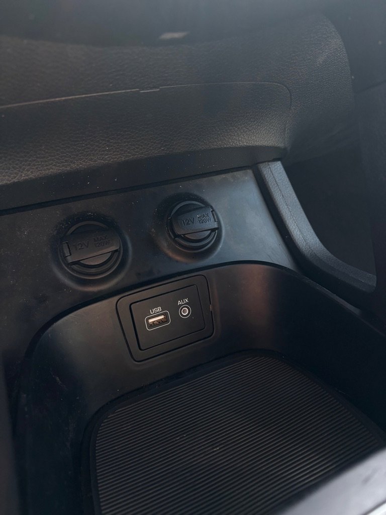 Used 2018 Hyundai Santa Fe Sport FWD image 39