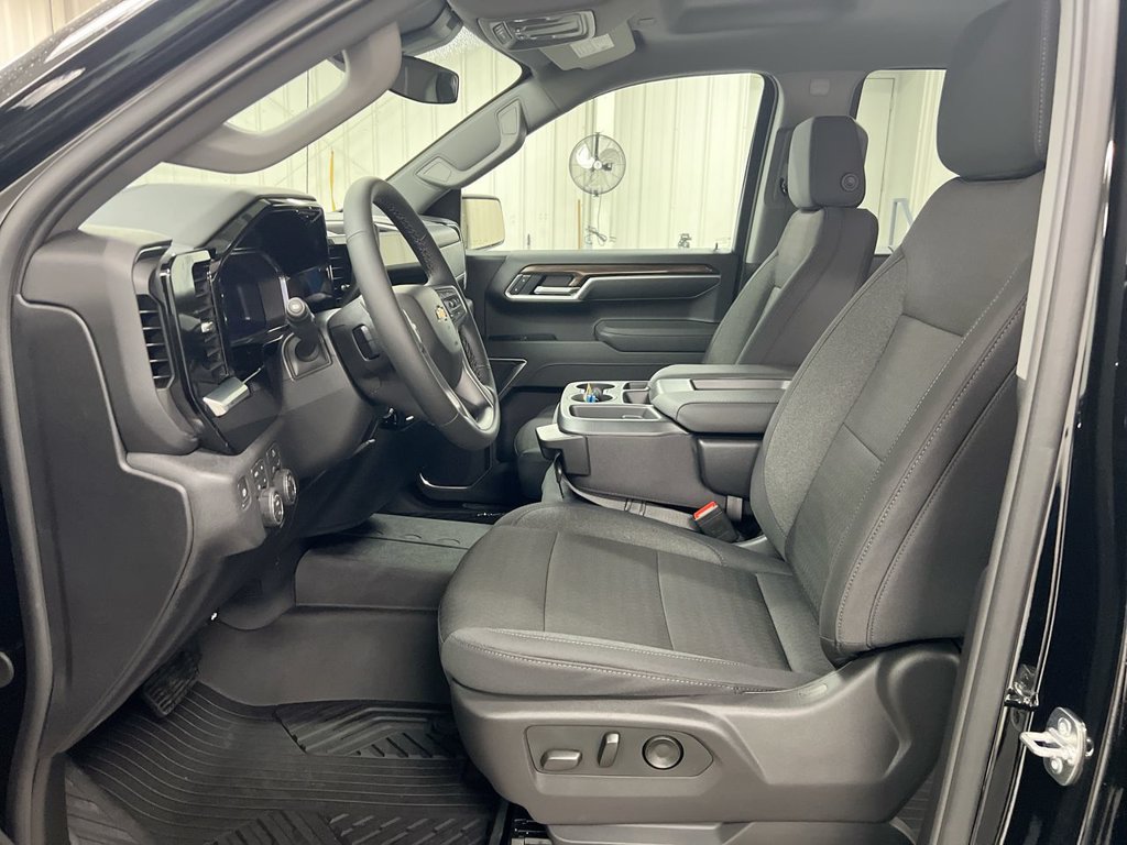 New 2026 Chevrolet Silverado 1500 LT w/ Z71 Off-Road Package AWD/4WD image 20