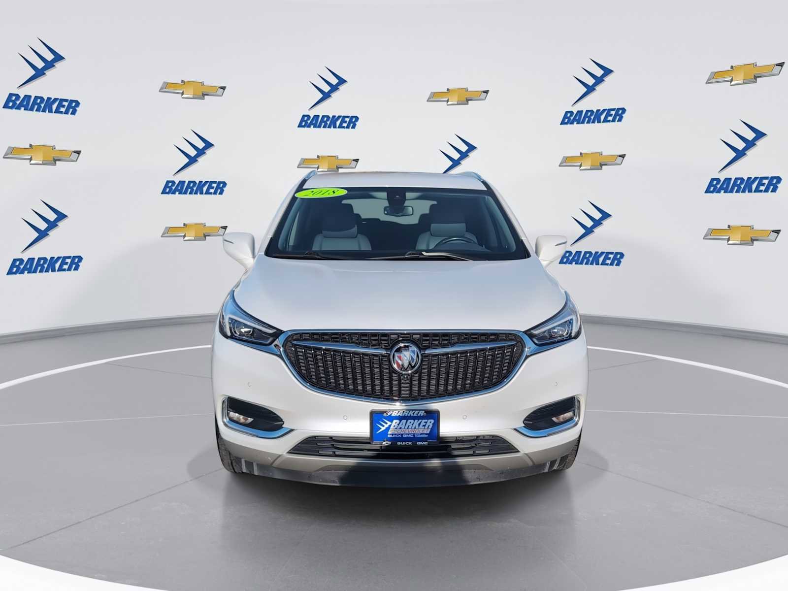 Used 2018 Buick Enclave Premium w/ LPO, Hit The Road Package image 3