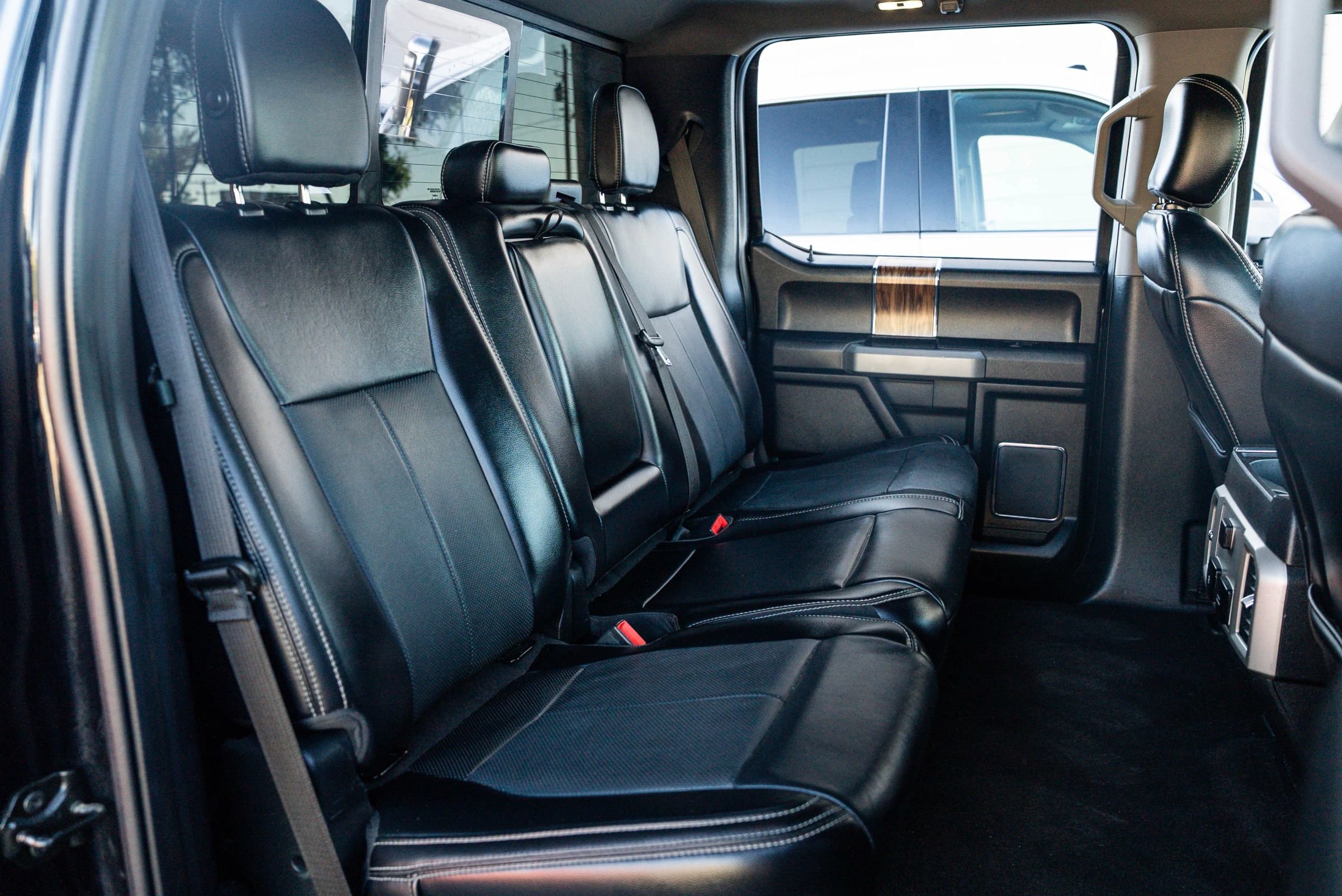 Used 2019 Ford F150 Lariat AWD/4WD image 17
