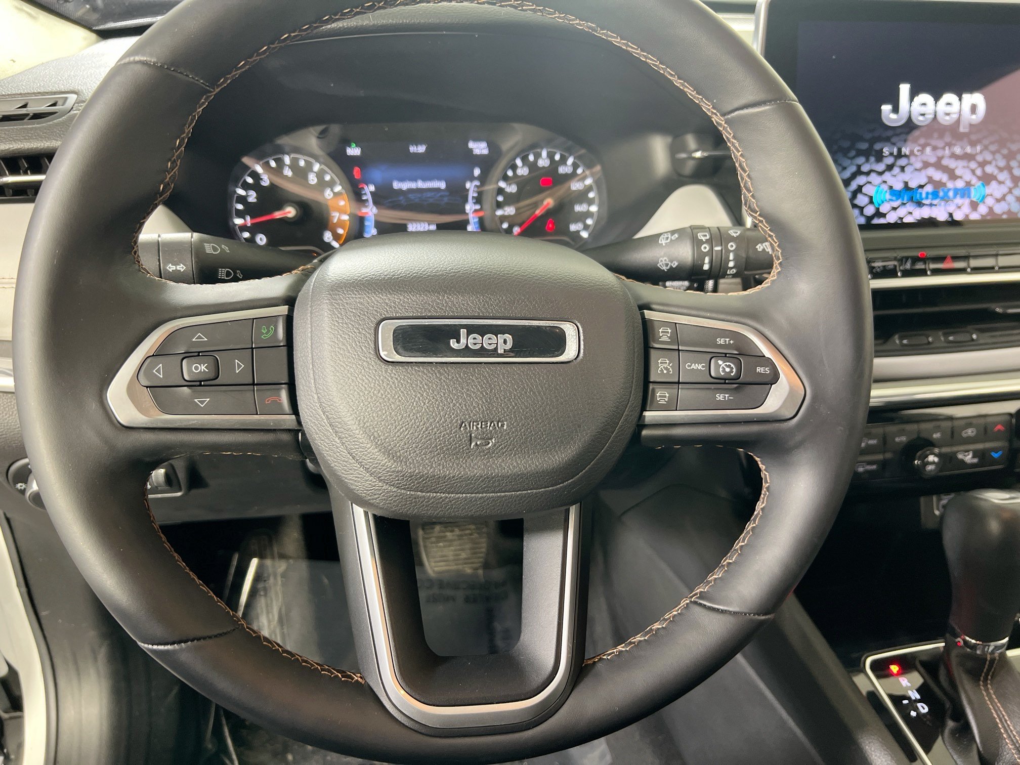 Used 2022 Jeep Compass Limited AWD/4WD image 11