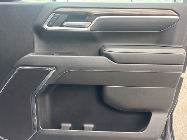 Used 2023 GMC Sierra 1500 Elevation w/ LPO, Elevation Black Package image 9