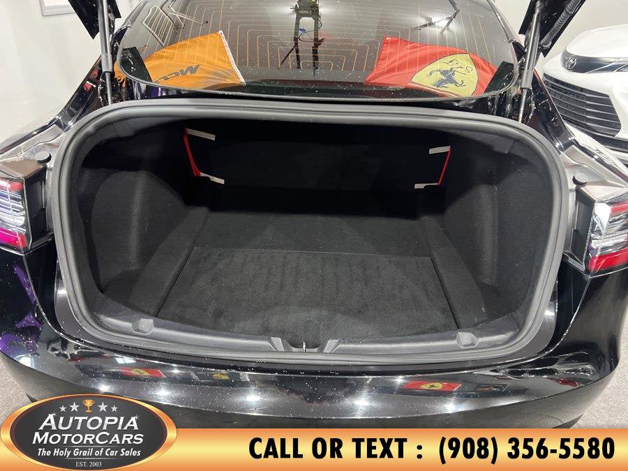 Used 2019 Tesla Model 3 Standard Range Plus image 17