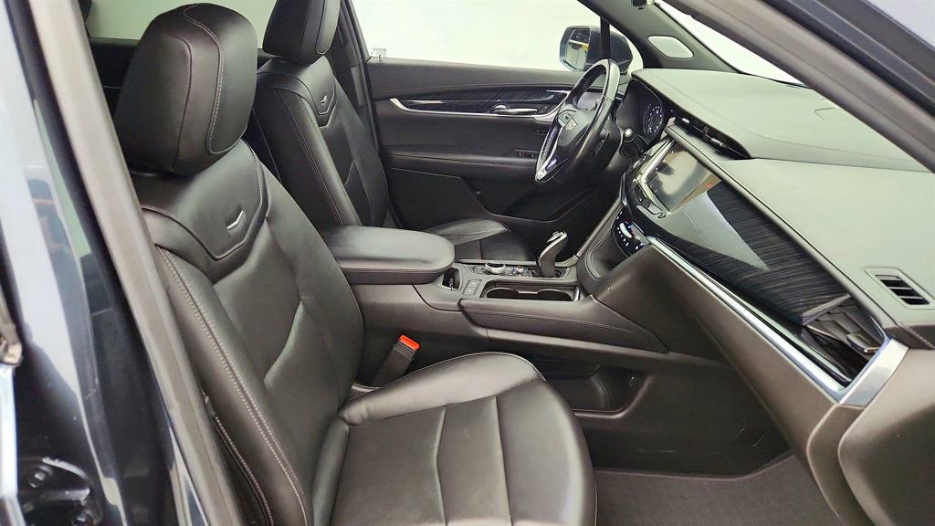 Used 2020 Cadillac XT6 Premium Luxury image 26