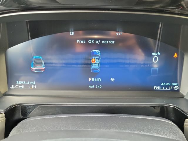 Certified 2025 Lincoln Corsair FWD image 18