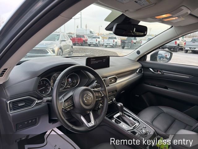Used 2025 MAZDA CX-5 Carbon Edition image 18