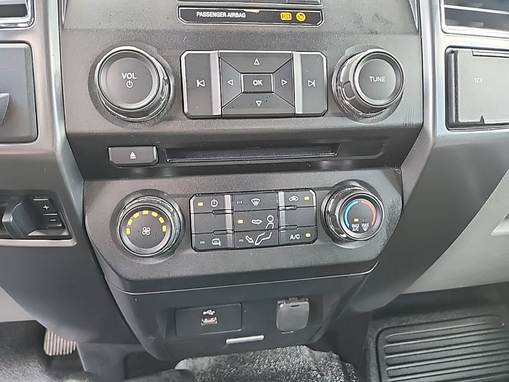 Used 2017 Ford F250 XLT AWD/4WD image 19