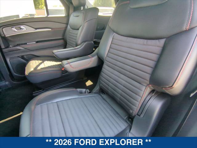 Used 2026 Ford Explorer ST-Line w/ ST-Line Street Pack RWD image 18
