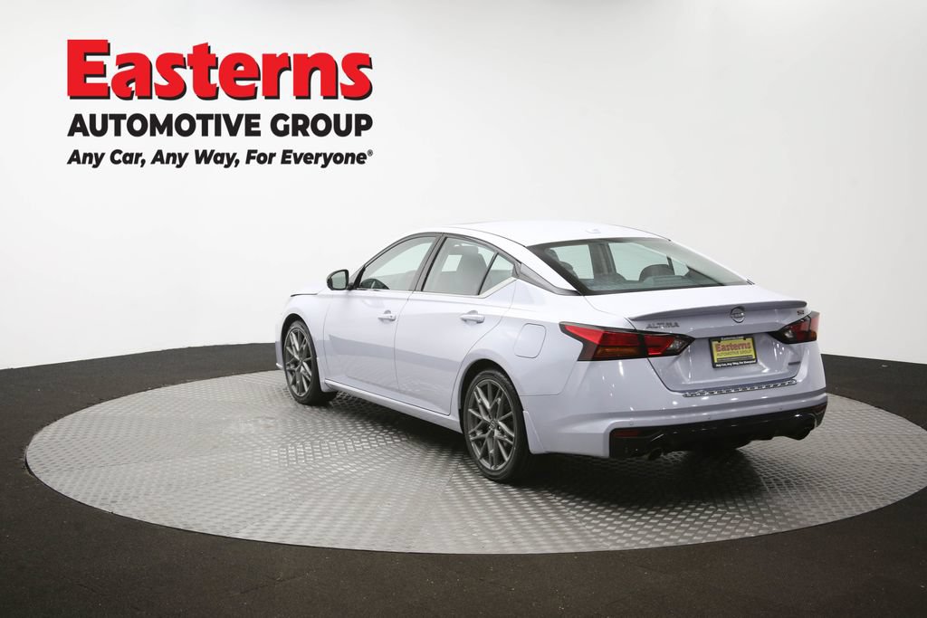 Used 2023 Nissan Altima 2.0 SR FWD image 66