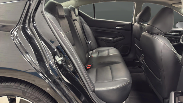 Used 2020 Nissan Altima 2.5 SL FWD image 19