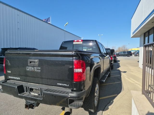 Used 2019 GMC Sierra 2500 Denali w/ Duramax Plus Package image 4
