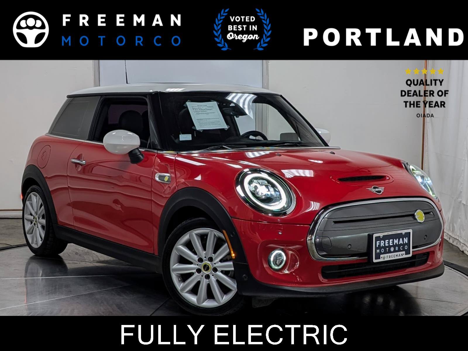 Used 2021 MINI Cooper SE w/ 8.8" Touchscreen Nav Package FWD image 1
