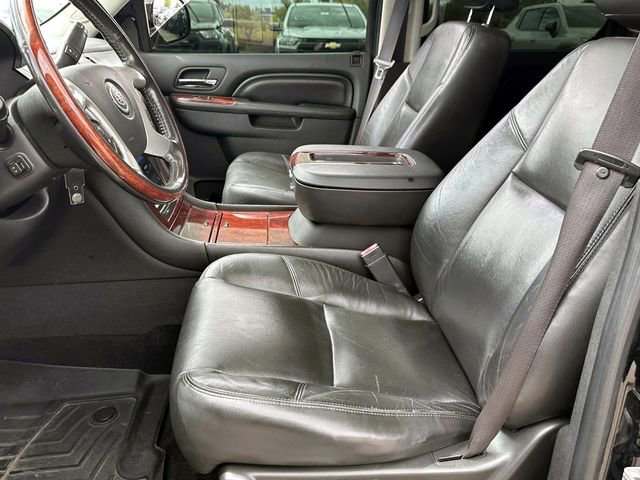 Used 2012 Cadillac Escalade EXT Luxury image 20