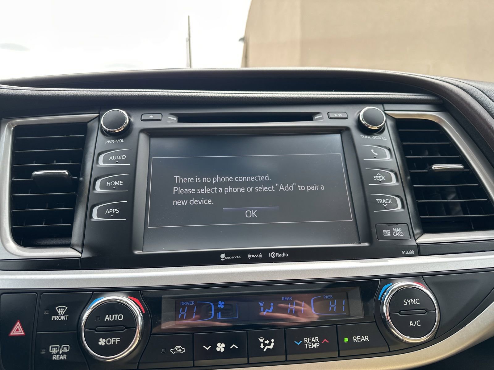 Used 2019 Toyota Highlander XLE AWD/4WD image 58