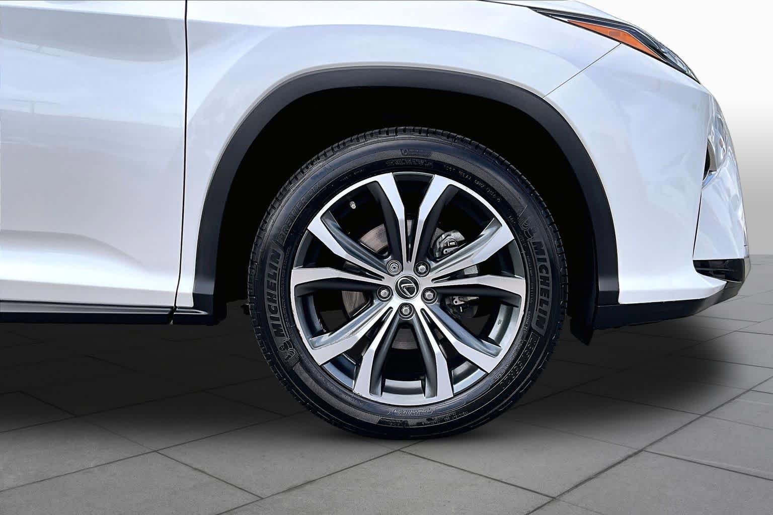Used 2019 Lexus RX 450h AWD w/ Navigation Package image 10