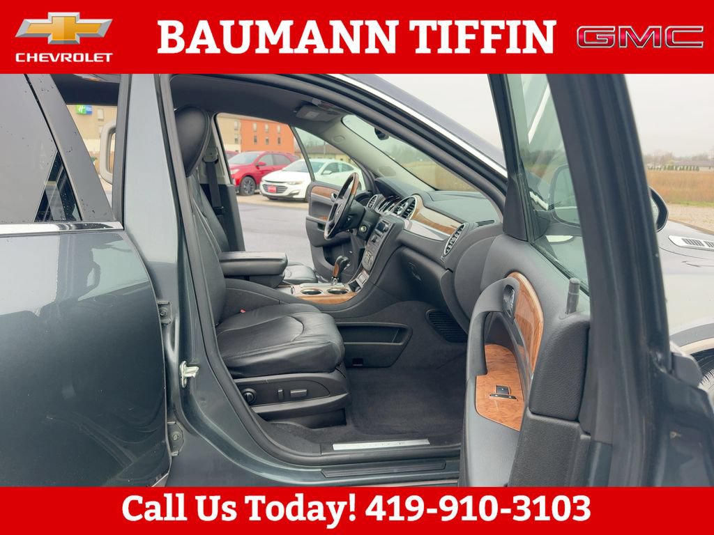Used 2011 Buick Enclave CXL FWD image 12