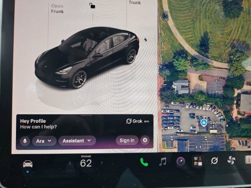 Used 2023 Tesla Model 3 Standard Range RWD image 43