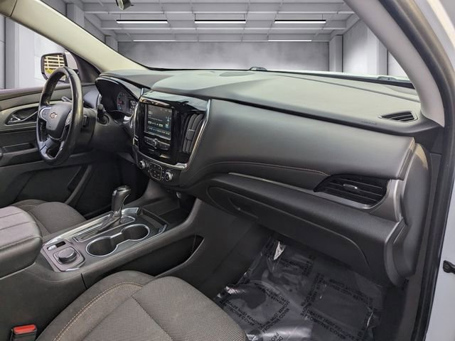 Used 2019 Chevrolet Traverse LT image 17