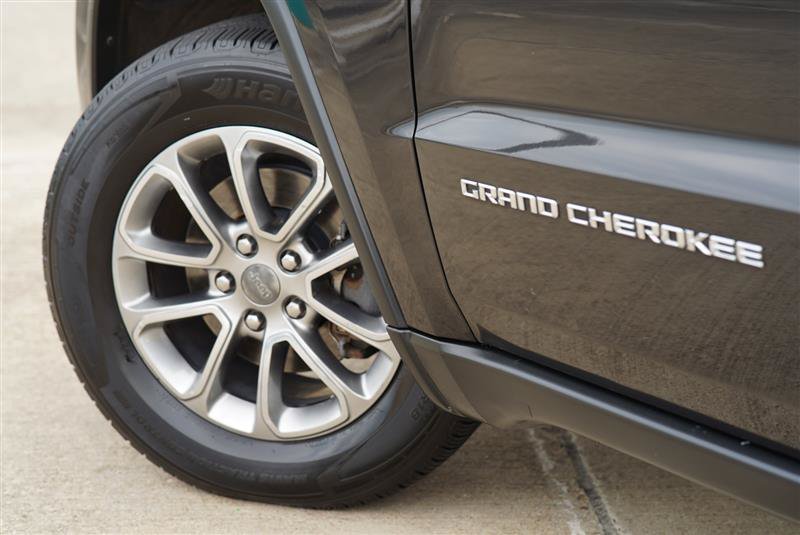 Used 2015 Jeep Grand Cherokee Limited w/ Luxury Group II AWD/4WD image 20