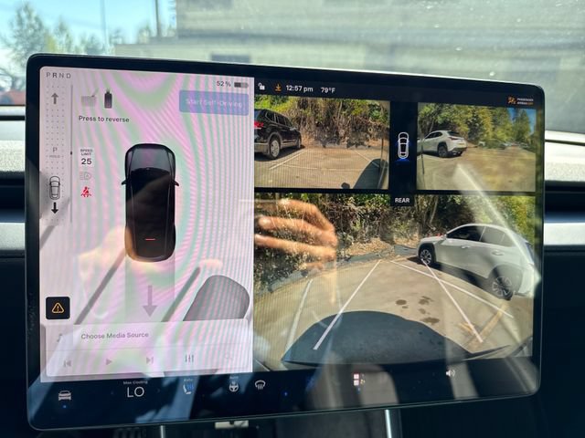 Used 2026 Tesla Model Y 2WD image 21