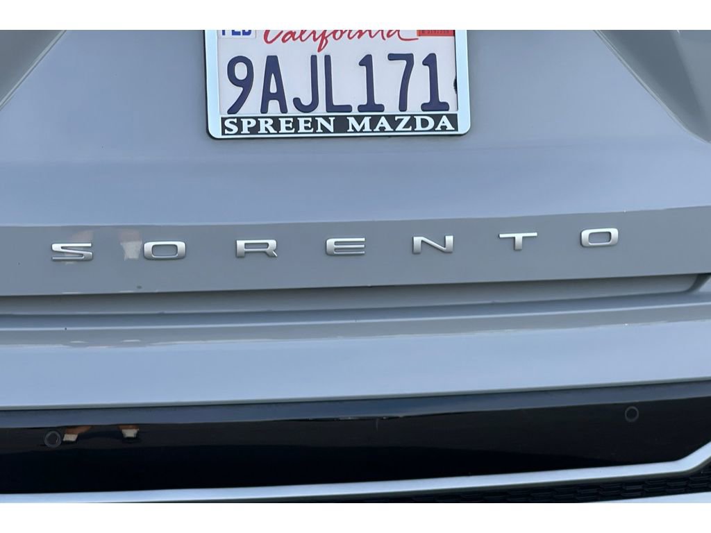 Used 2022 Kia Sorento EX w/ Panoramic Sunroof Package image 17