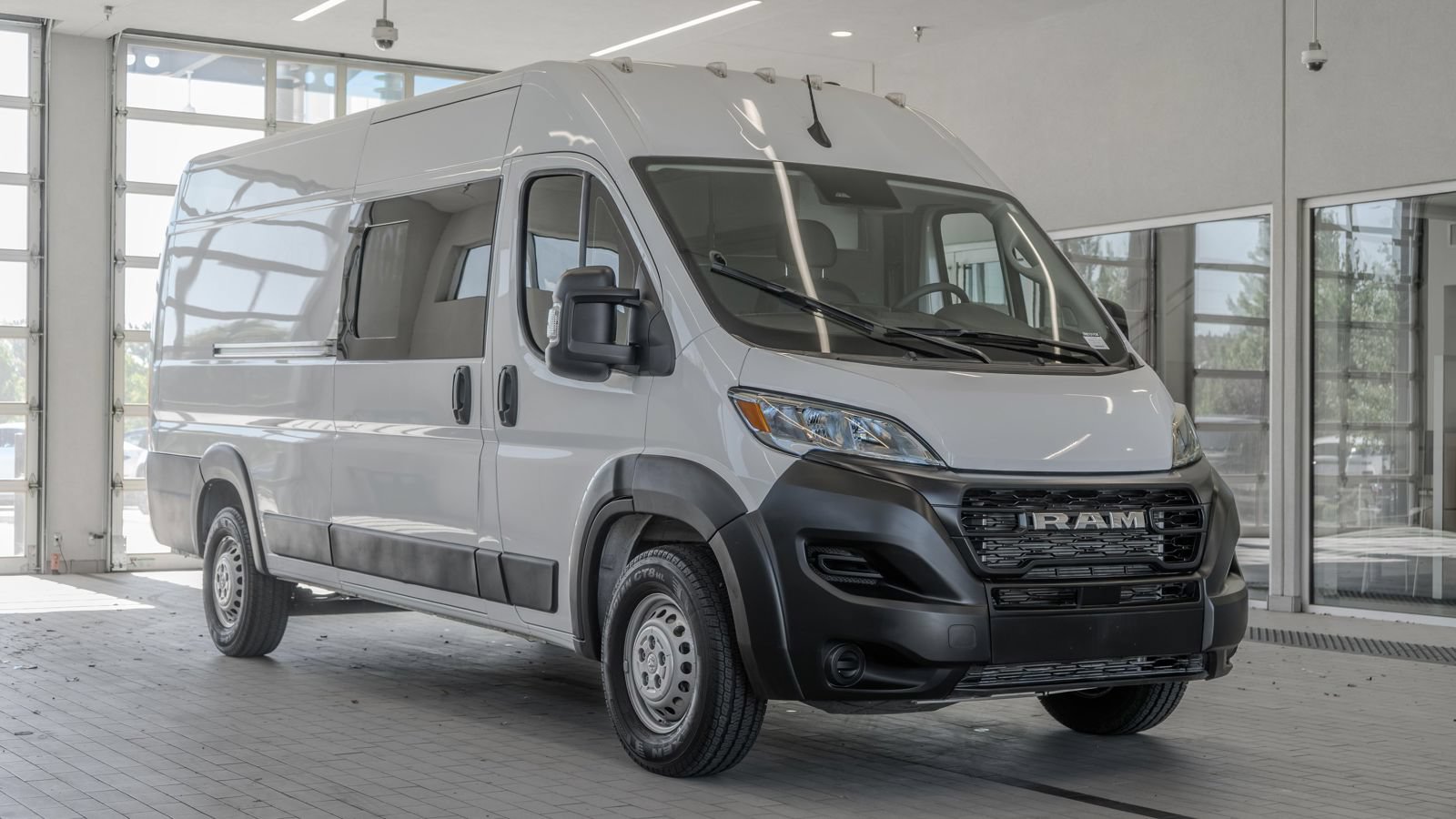 Used 2024 RAM ProMaster 3500 FWD image 21
