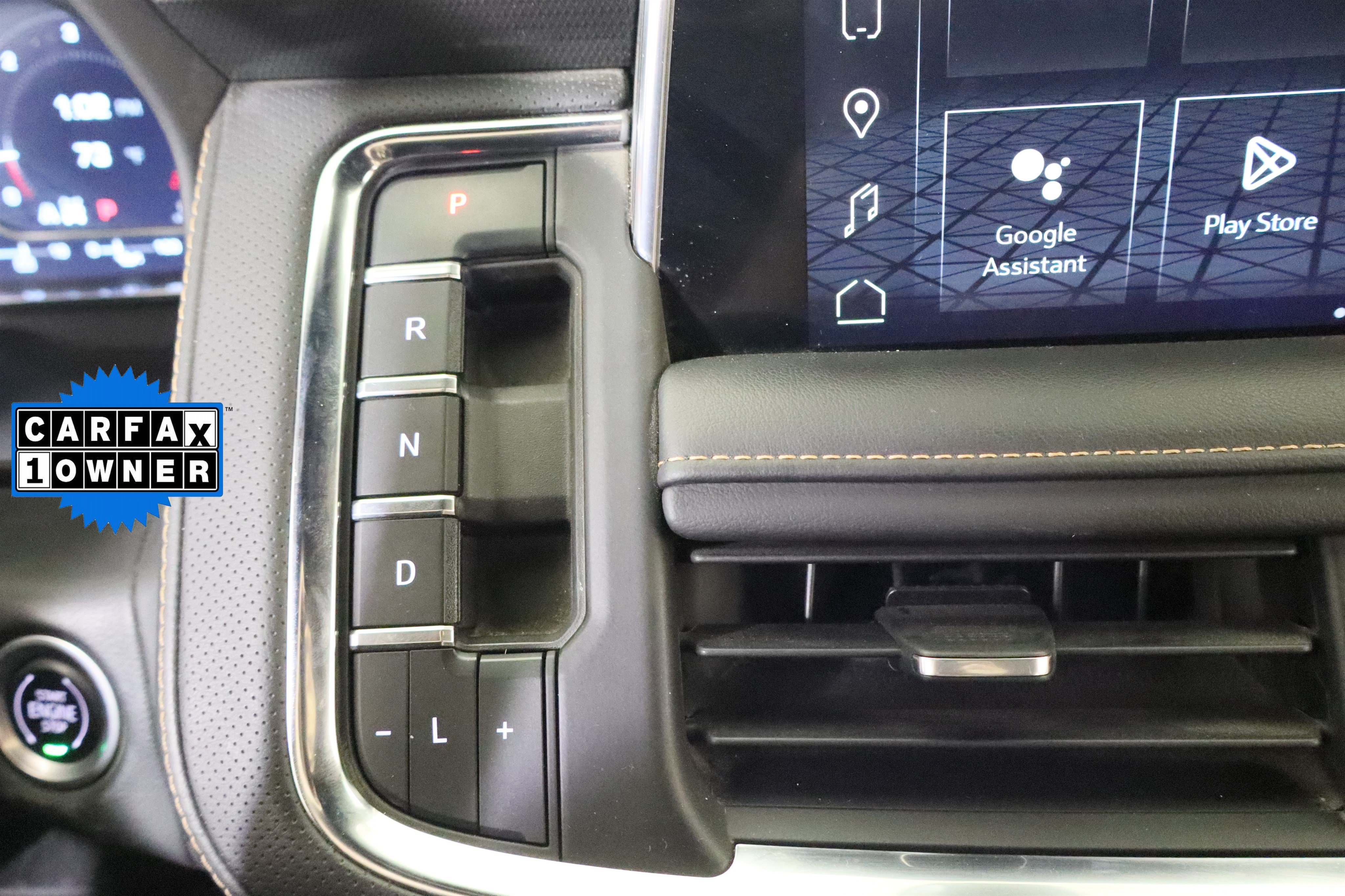 Certified 2022 GMC Yukon AT4 w/ Technology Package AWD/4WD image 32