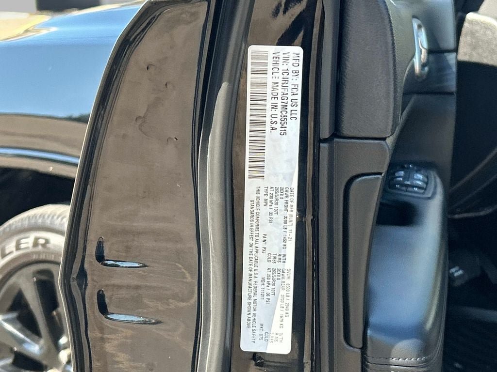 Used 2021 Jeep Grand Cherokee Laredo X AWD/4WD image 10