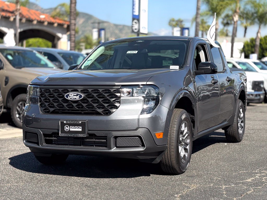 New 2026 Ford Maverick XLT w/ XLT Luxury Package AWD/4WD image 5
