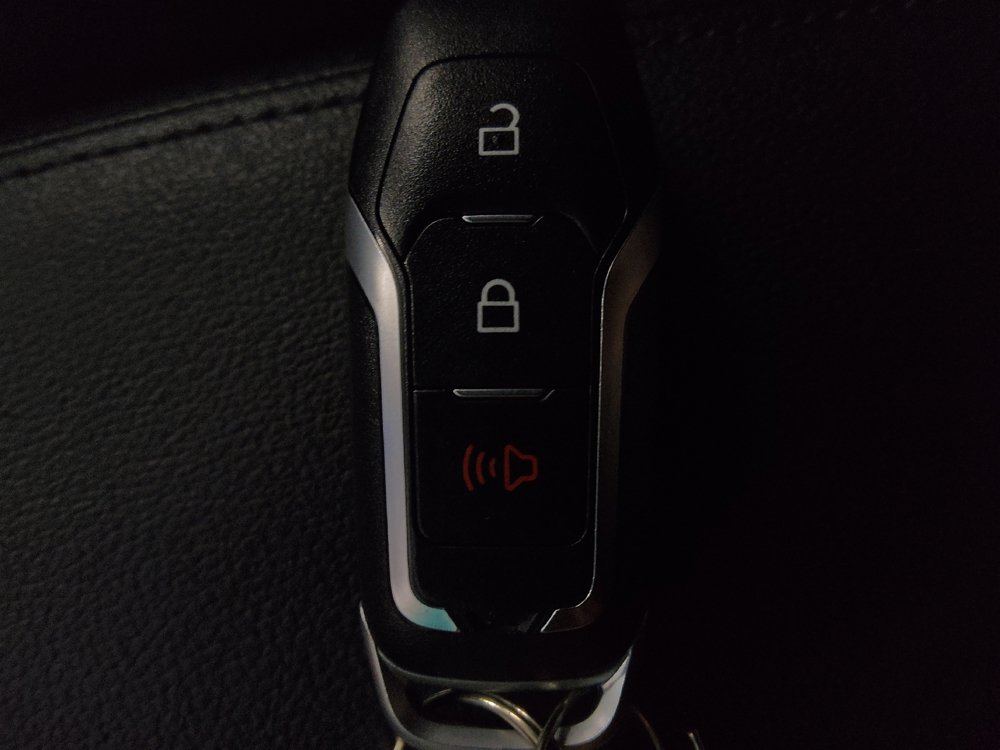 Used 2016 Ford Explorer XLT FWD image 32
