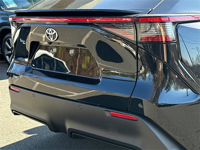 Certified 2026 Toyota bZ XLE image 5