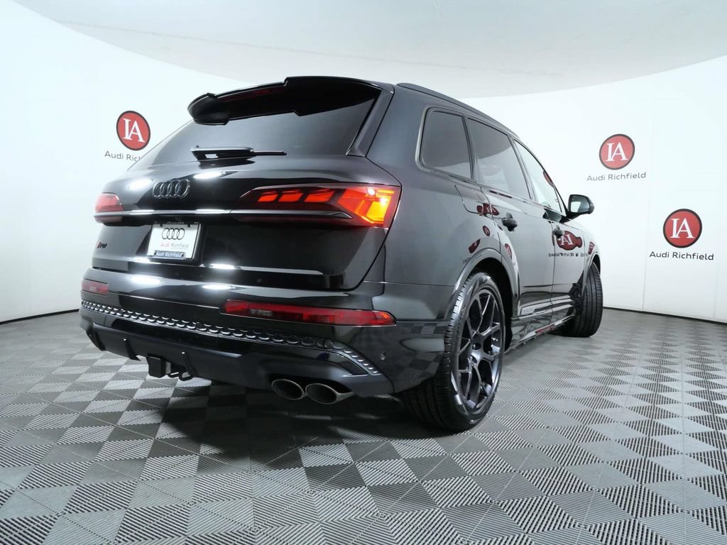 New 2026 Audi SQ7 Prestige AWD/4WD image 8