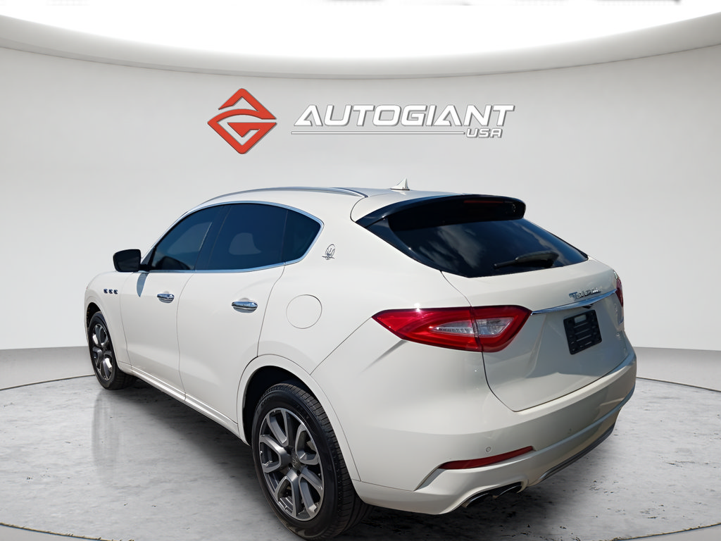 Used 2017 Maserati Levante S AWD/4WD image 12